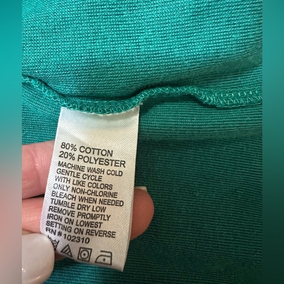 NWT Sideways Satin Lined Zip Front Velvet Hoodie with Kangaroo Pockets. - Picture 8 of 8